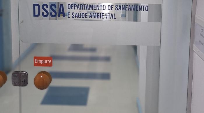 Entrada do DSSA - quinto andar do prédio da ENSP.